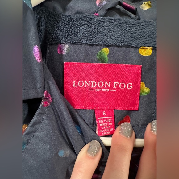 London Fog Navy Metallic Hearts
Long Sleeve Hooded Jacket Raincoat - Picture 5 of 7